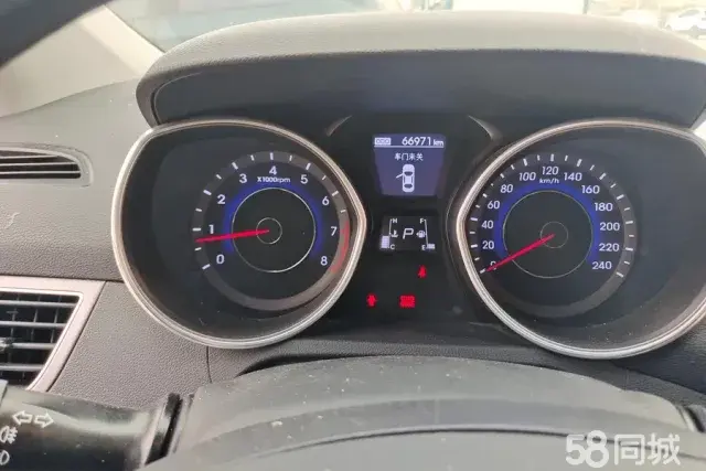 Hyundai Elantra MD 2016 car image #15