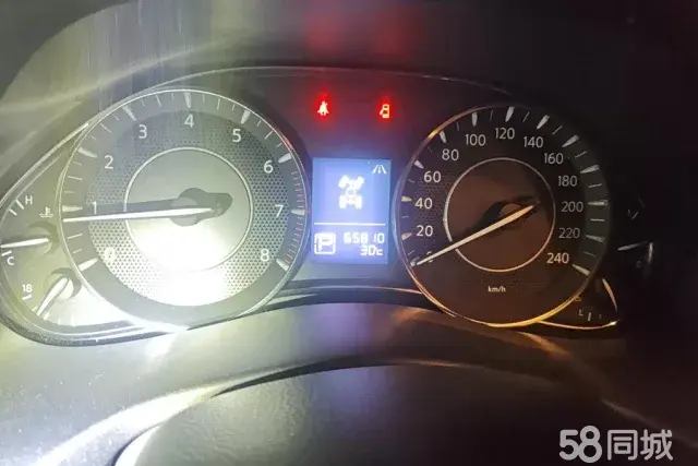 日产 途乐 2020 汽车图片 #15