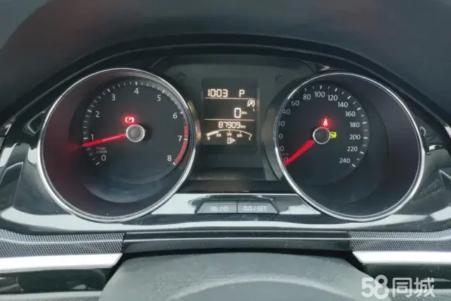 Volkswagen C-Trek 2018 immagine di auto #15