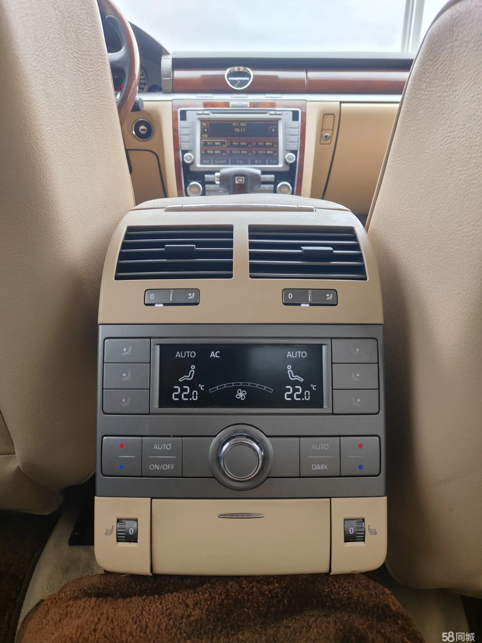 Volkswagen Pheaton 2011 immagine di auto #15