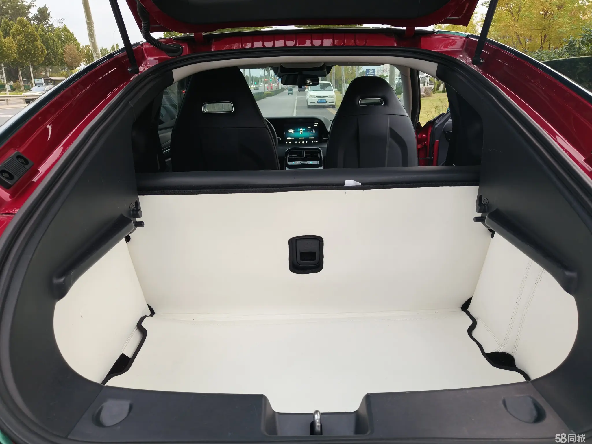 零跑汽车 零跑S01 2021 汽车图片 #15