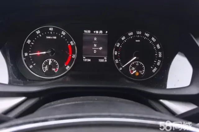 Skoda Octavia (Imported) 2024 car image #15