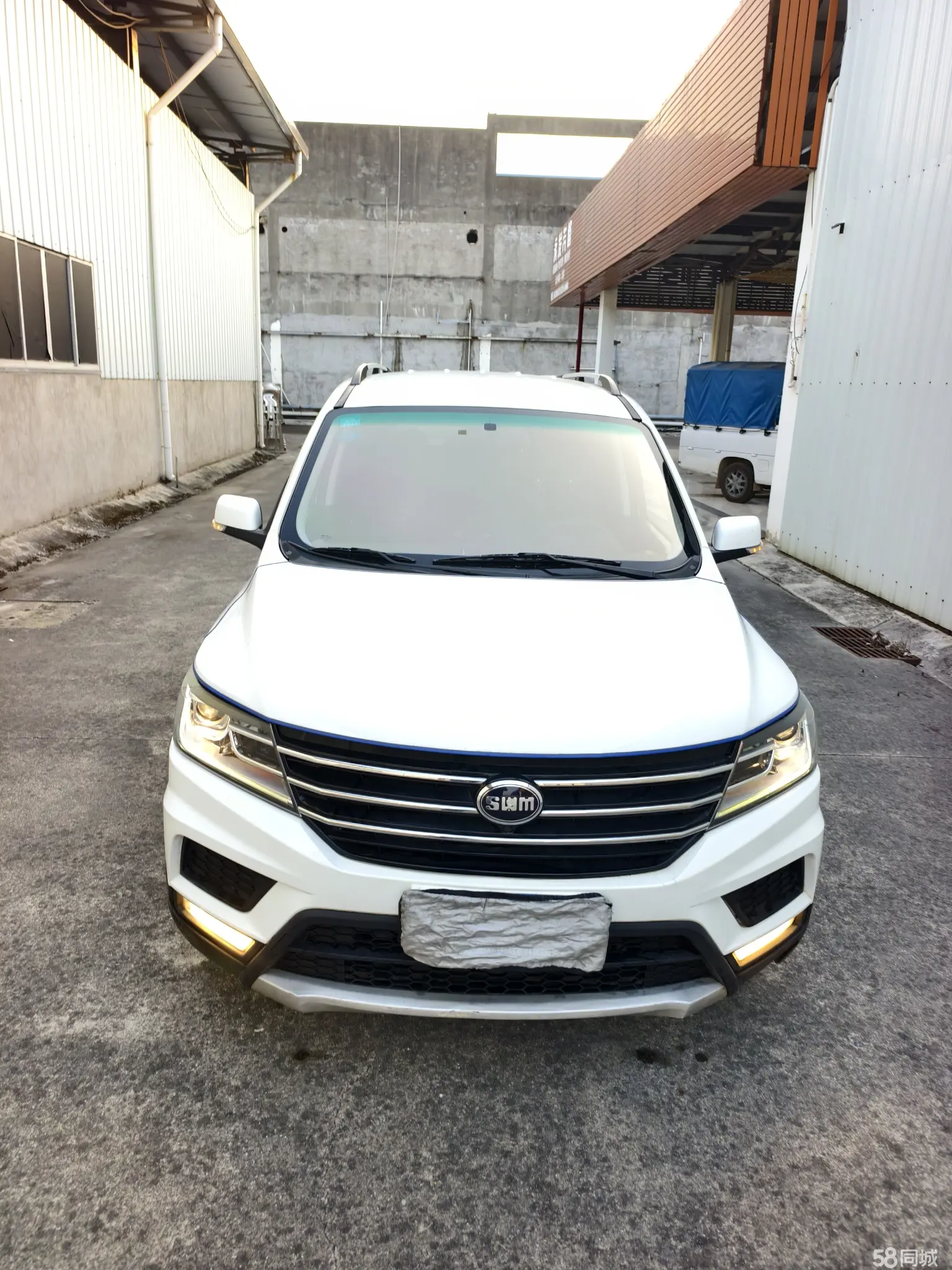 SWM X3 2019 imagen de coche #15