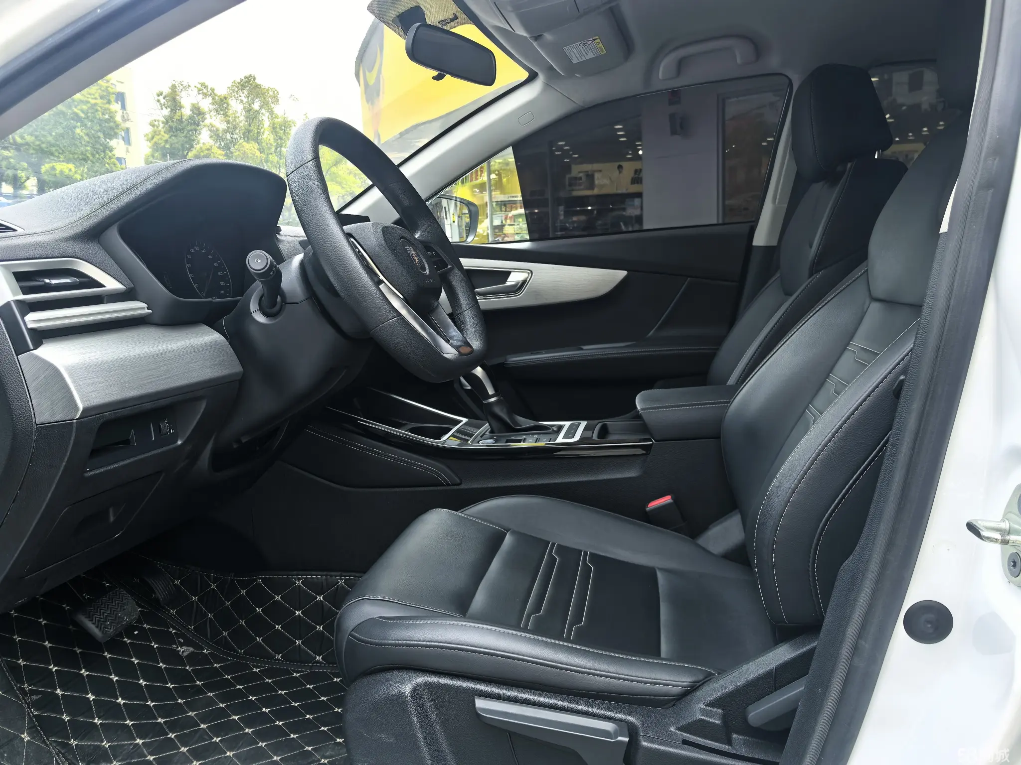 BYD Qin 2021 #15 BYD Qin 2021 car image #15