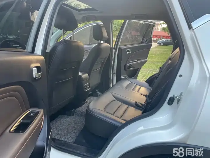 GAC Trumpchi GS3 2019 car image #15