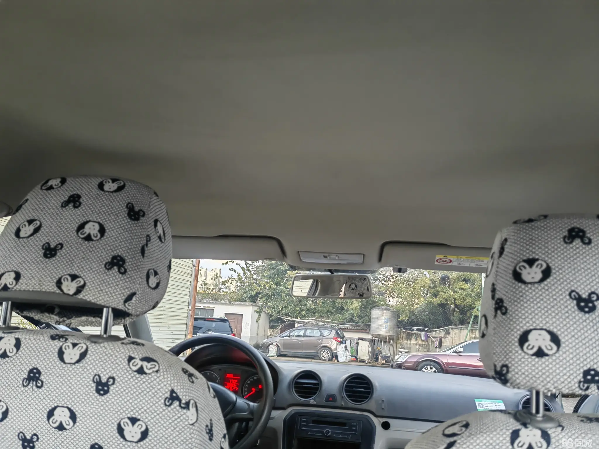 Volkswagen Jetta 2019 immagine di auto #15