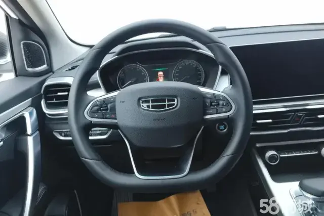 GEELY Coolray 2025 #15 GEELY Coolray 2025 immagine di auto #15