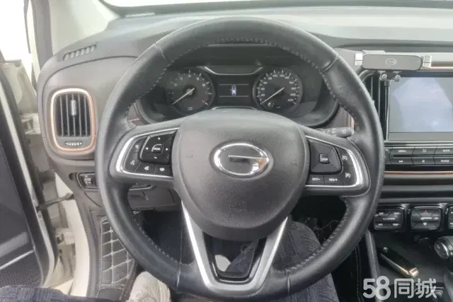 GAC Trumpchi GS3 2019 #15 GAC Trumpchi GS3 2019 car image #15