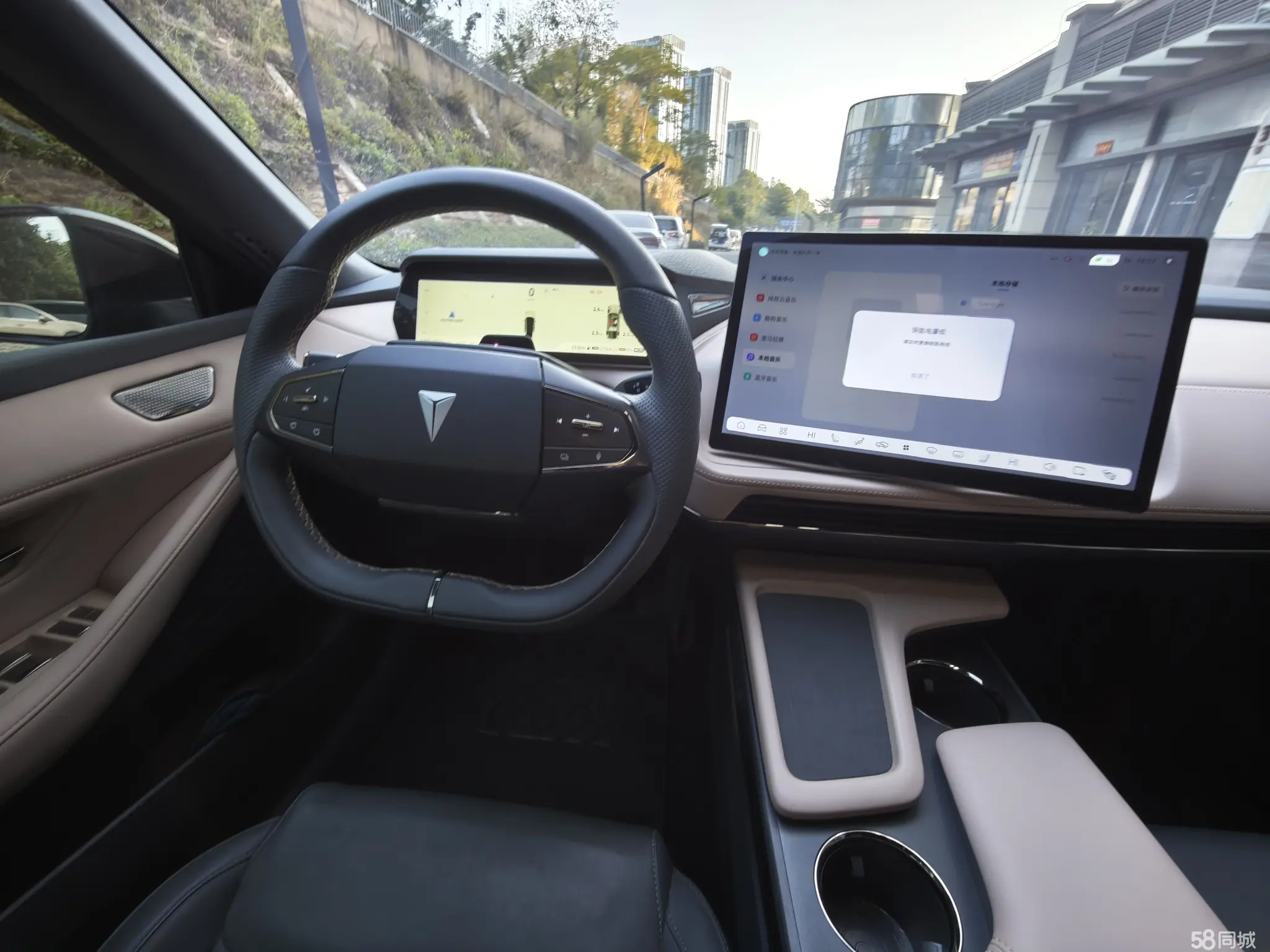 Deepal SL03 2022 car image #15