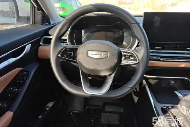 Emgrand 2024 car image #15