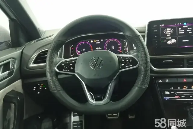 Volkswagen T-Roc 2023 #15 Volkswagen T-Roc 2023 car image #15