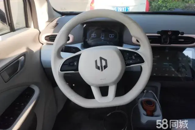 零跑汽车 零跑T03 2024 汽车图片 #15