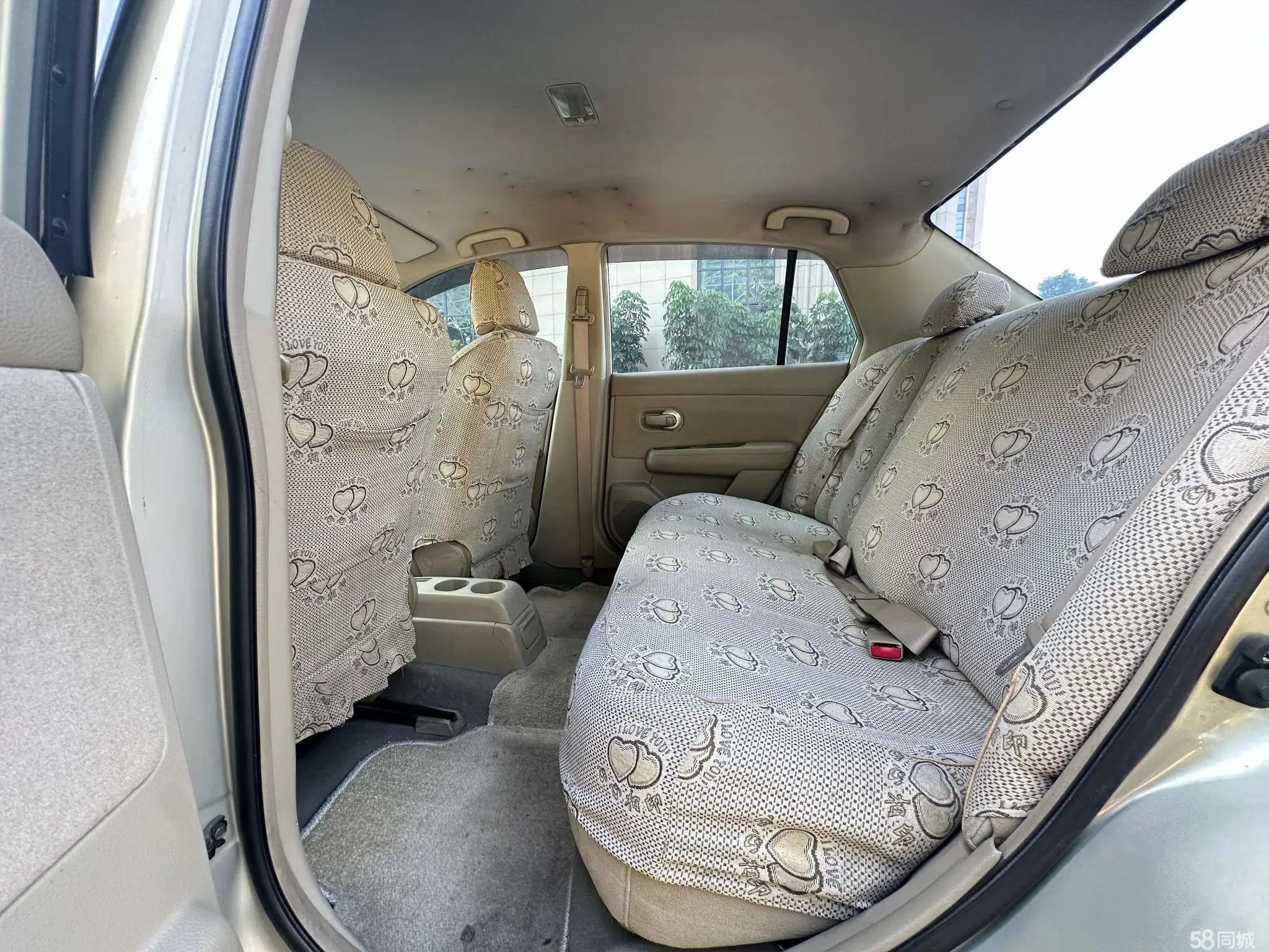 日产 颐达 2005 汽车图片 #15