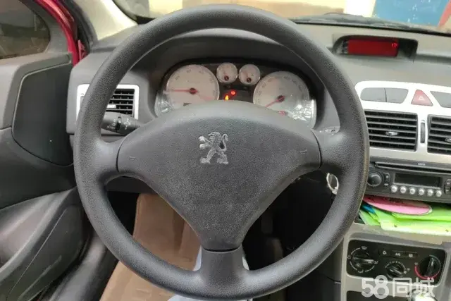 Peugeot 307 2011 car image #15