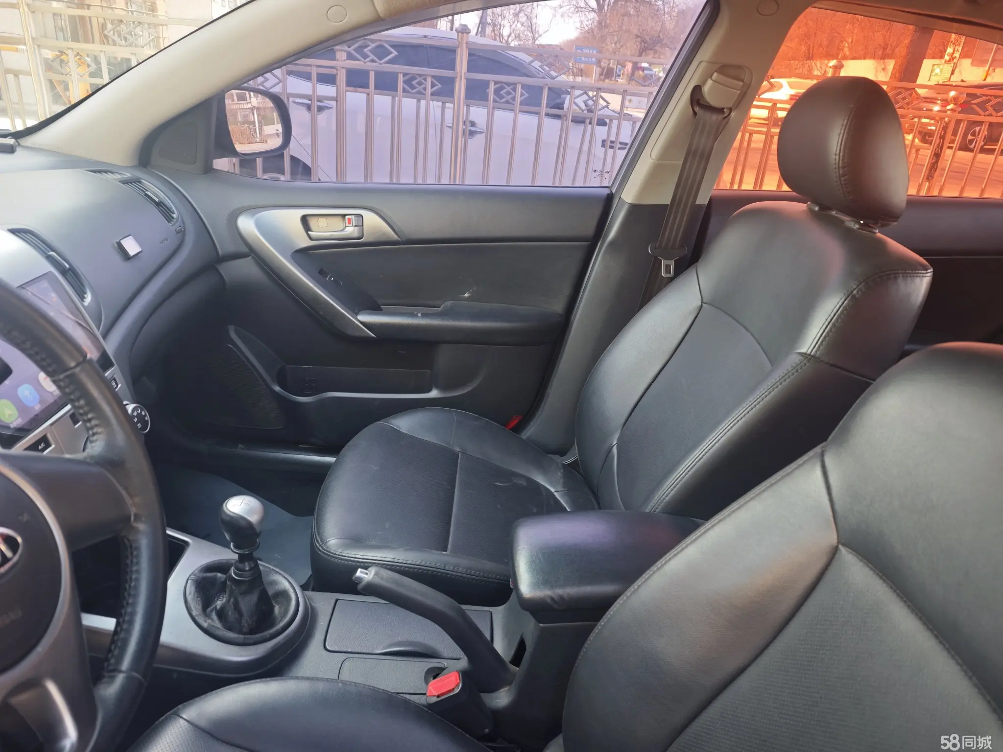 Kia Forte 2010 imagen de coche #15