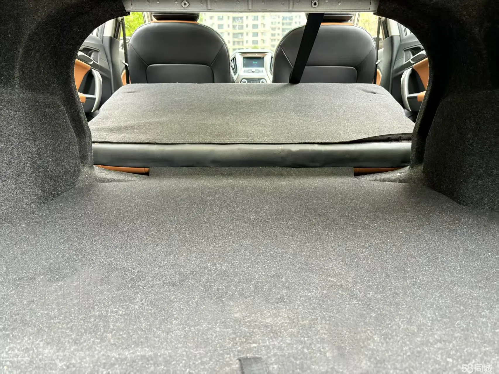 MG GT 2017 car image #15