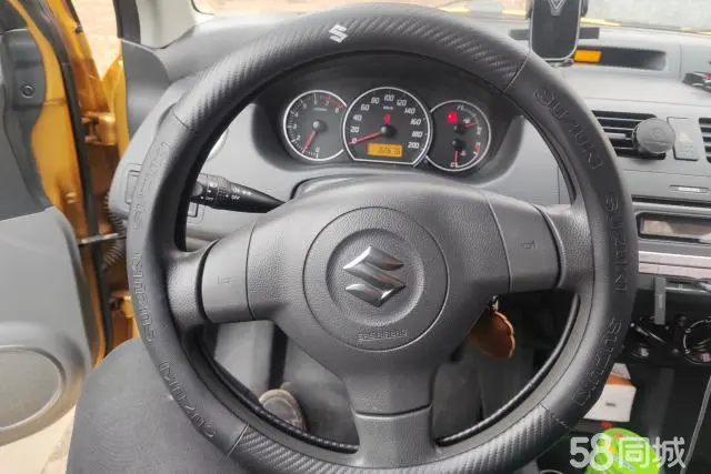 Suzuki Swift 2015 #15 Suzuki Swift 2015 car image #15