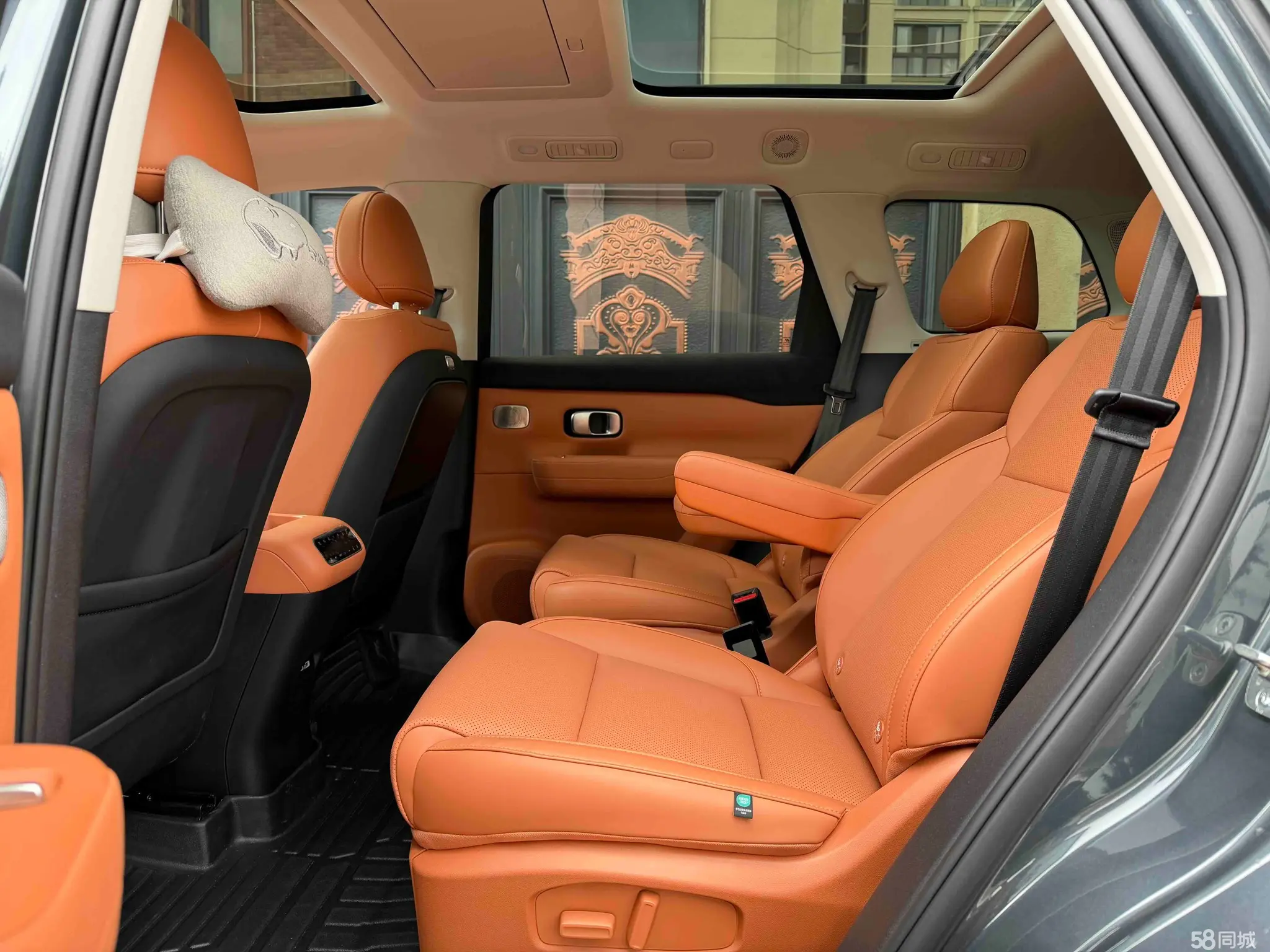 零跑汽车 零跑C16 2025 汽车图片 #15