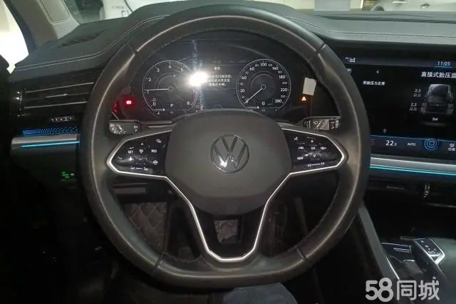 Volkswagen Touareg 2023 immagine di auto #15