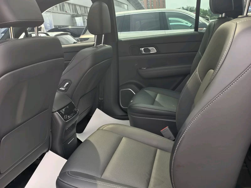 理想汽车 理想ONE 2022 汽车图片 #15