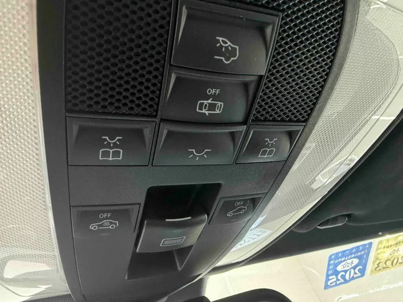 Mercedes-Benz C Class (Imported) 2013 #15 Mercedes-Benz C Class (Imported) 2013 car image #15