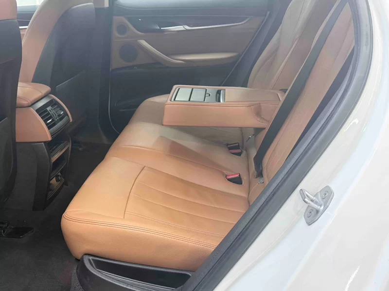 BMW X6 2015 صورة سيارة #15