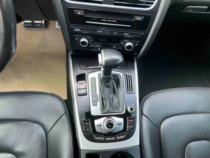 Audi A4 (Imported) 2016 #15 Audi A4 (Imported) 2016 car image #15