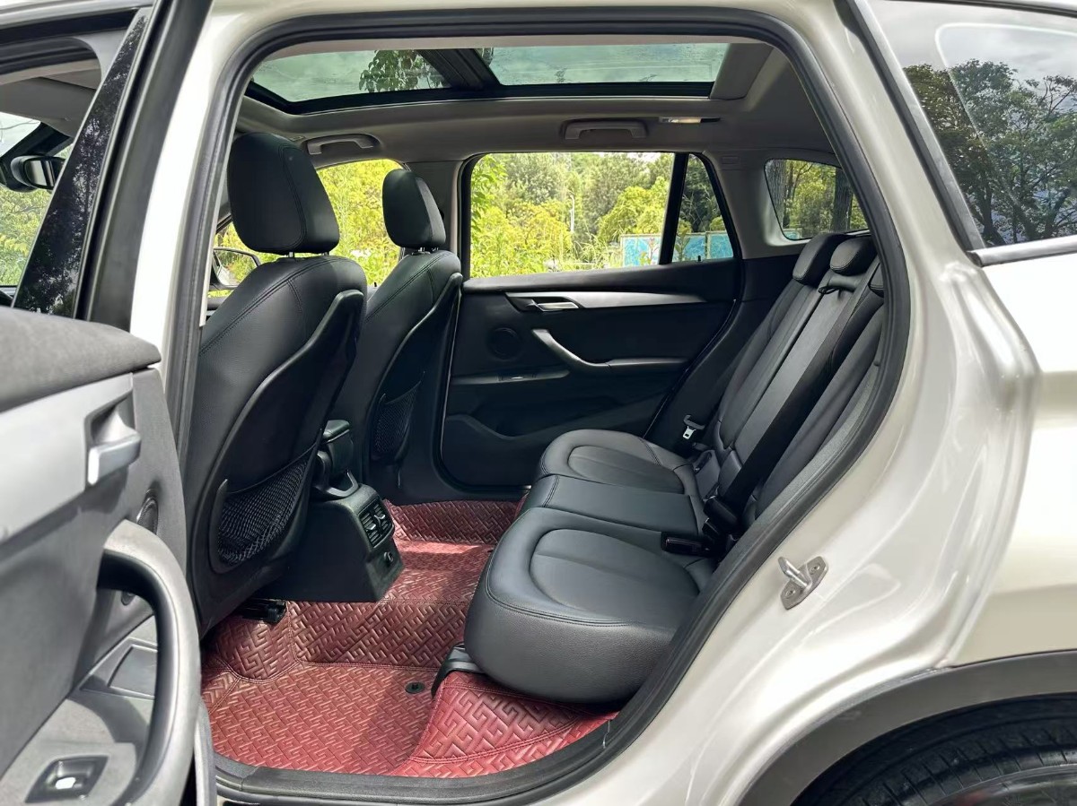 BMW X1 2017 #6 BMW X1 2017 car image #6