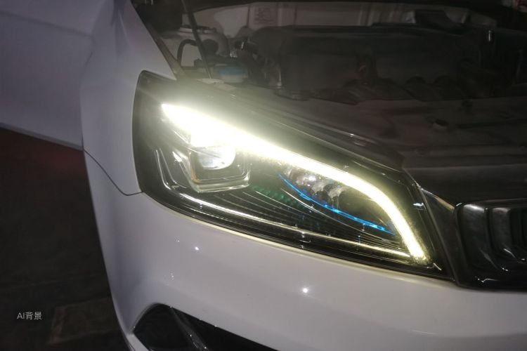 GEELY Emgrand 2019 car image #8