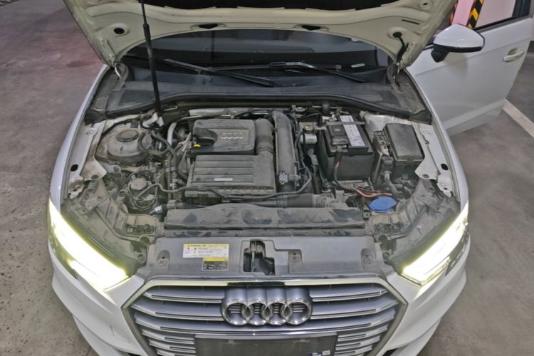 Audi A3 2021 immagine di auto #22