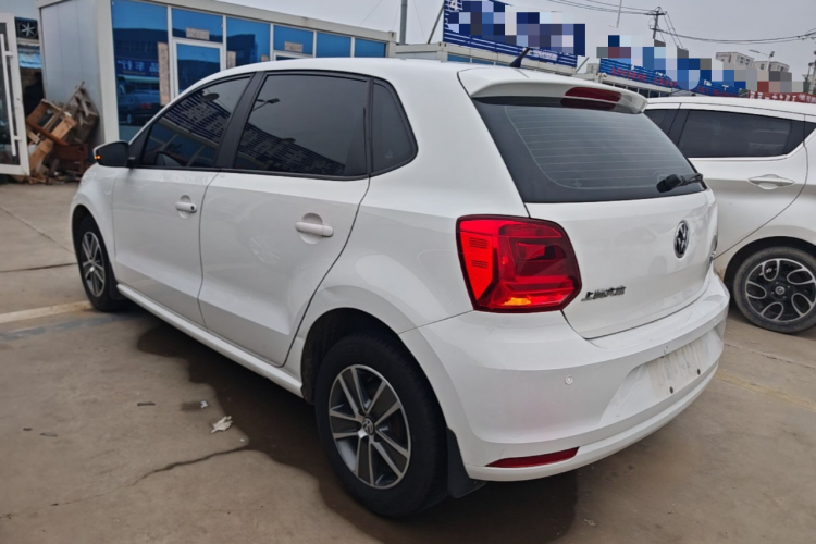 Volkswagen Polo 2016 #5 Volkswagen Polo 2016 car image #5