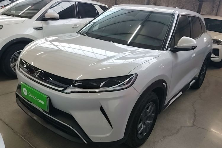 BYD YuanUP 2025 #2 BYD YuanUP 2025 car image #2