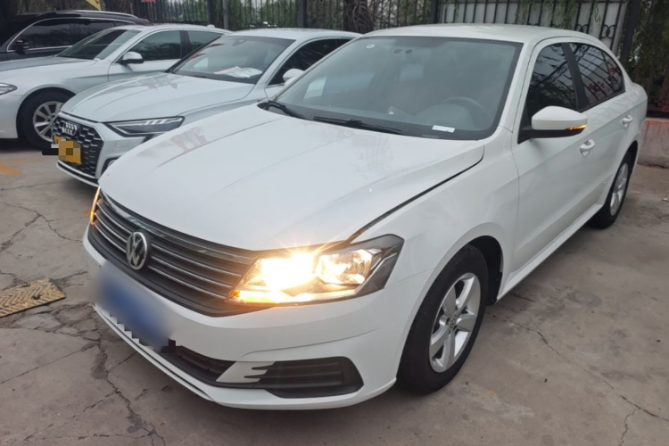 Volkswagen Lavida 2023 car image #2