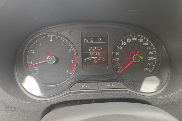 Volkswagen Polo 2016 #14 Volkswagen Polo 2016 car image #14