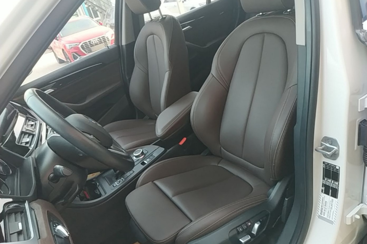 BMW X1 2022 #15 BMW X1 2022 car image #15