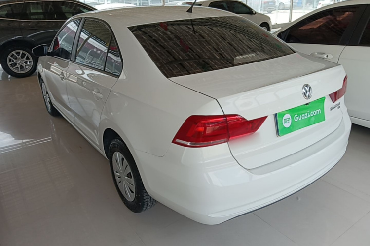 Volkswagen Santana 2017 car image #5