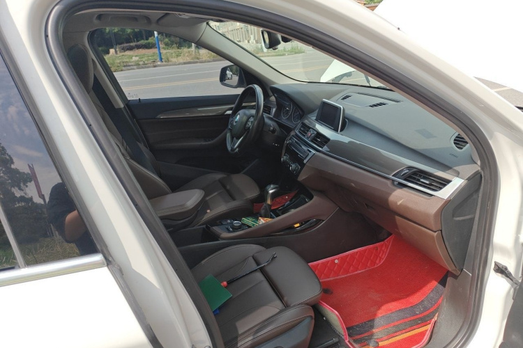 BMW X1 2018 #27 BMW X1 2018 car image #27