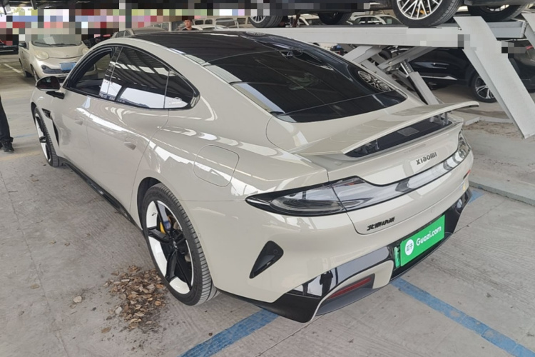 MI SU7 2024 car image #5