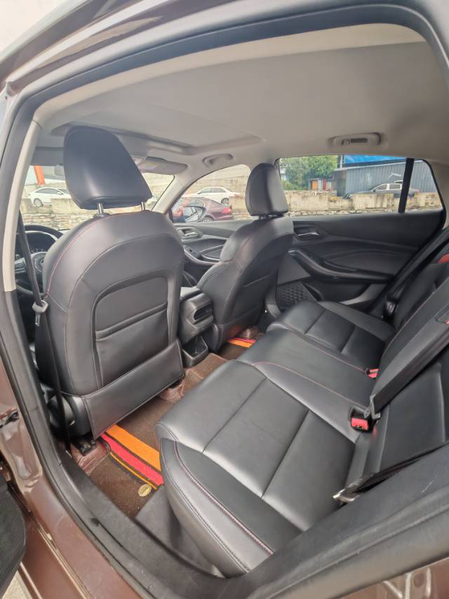 MG 5 2023 #5 MG 5 2023 imagen de coche #5