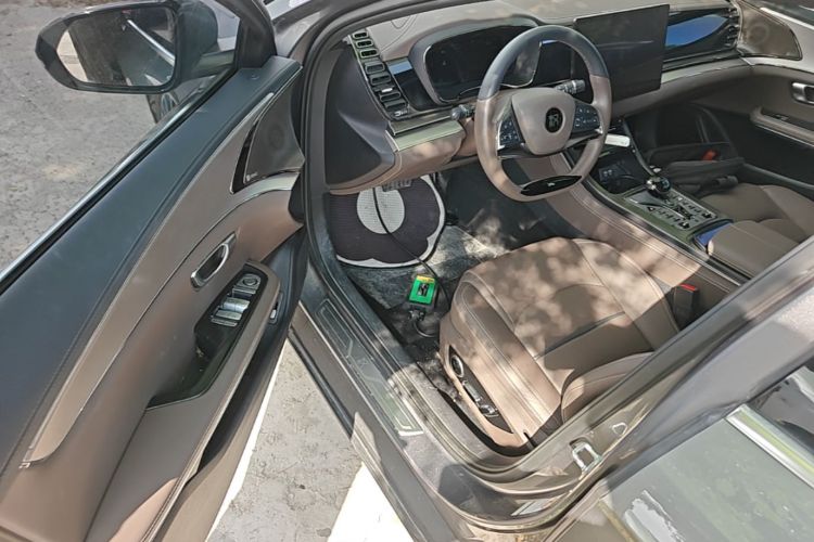 BYD Han 2021 #16 BYD Han 2021 car image #16