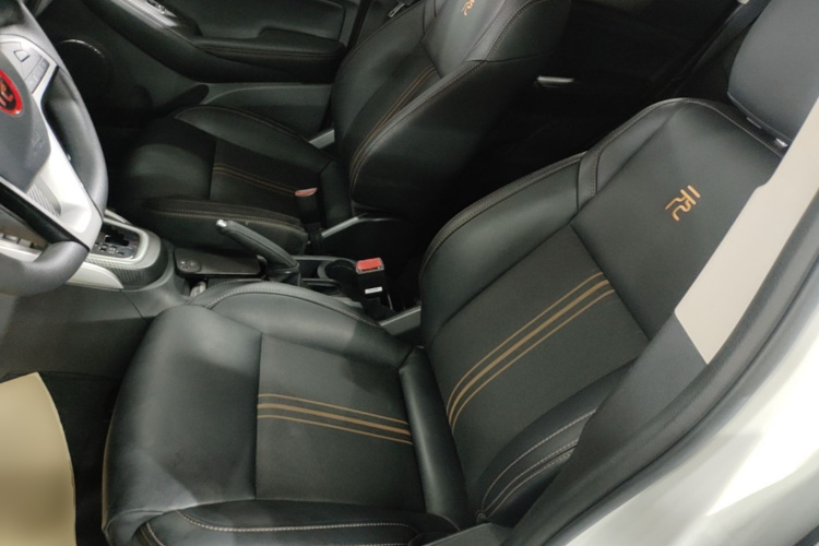 BYD Yuan 2018 car image #15