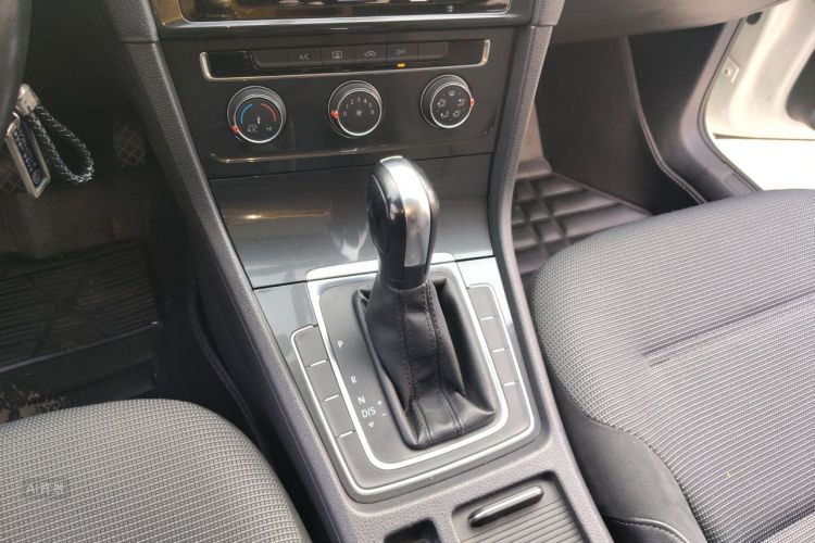 Volkswagen Golf 2018 #16 Volkswagen Golf 2018 car image #16