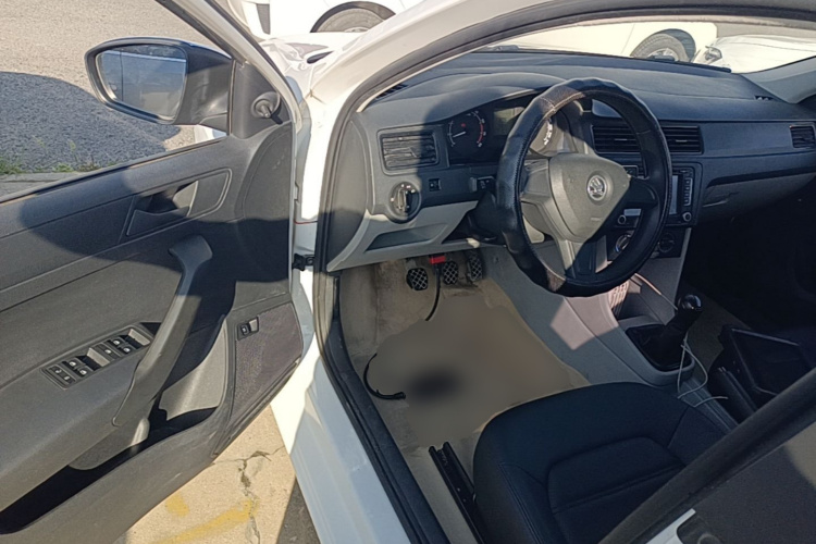 2016 #16 2016 car image #16