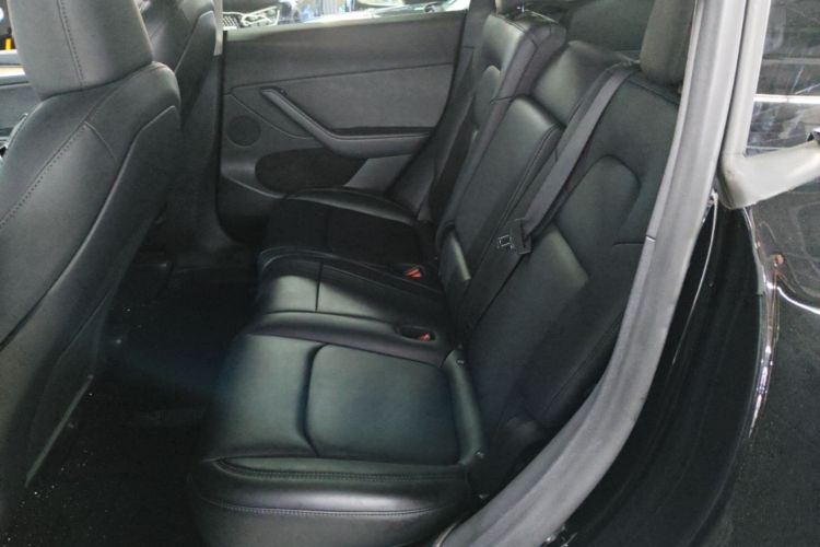 Tesla Model Y 2023 #17 Tesla Model Y 2023 car image #17
