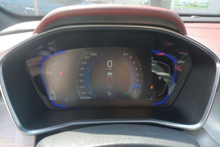 GEELY Coolray 2018 #13 GEELY Coolray 2018 صورة سيارة #13