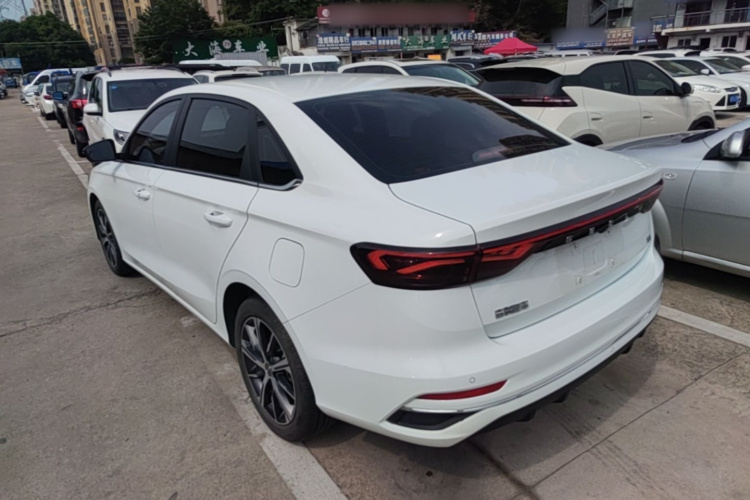GEELY Emgrand 2021 #5 GEELY Emgrand 2021 car image #5