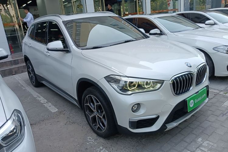 BMW X1 2018 #4 BMW X1 2018 car image #4