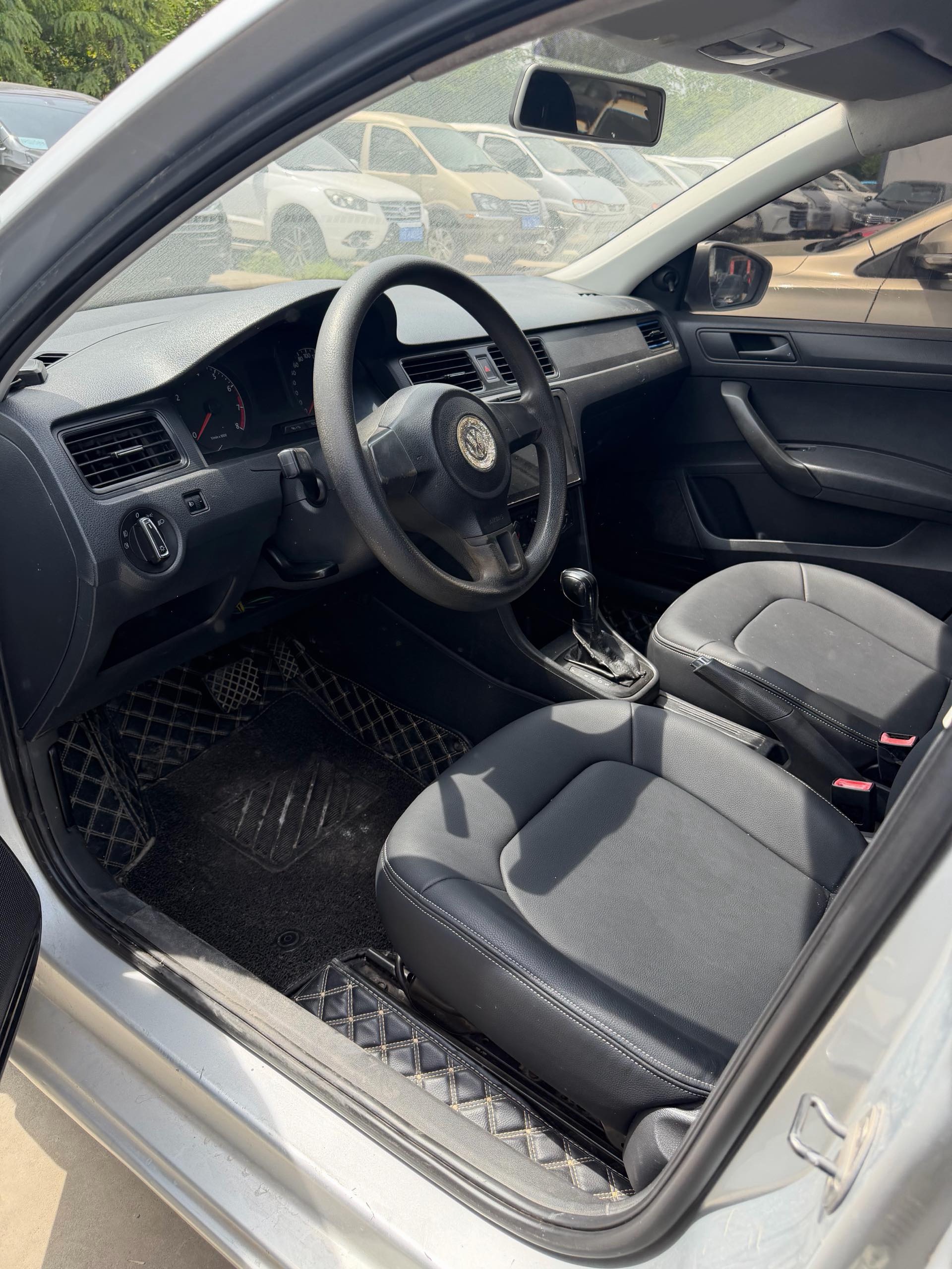 大众 桑塔纳 2013 汽车图片 #3