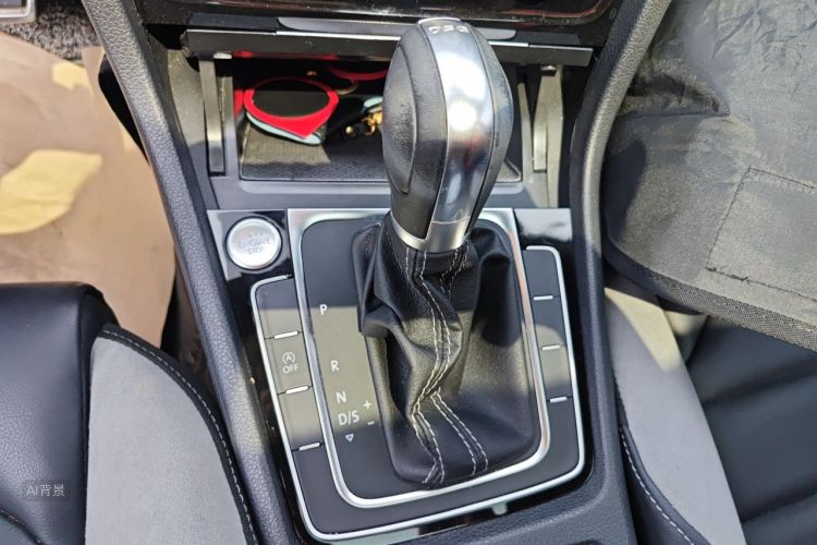 Volkswagen Golf 2018 #16 Volkswagen Golf 2018 car image #16