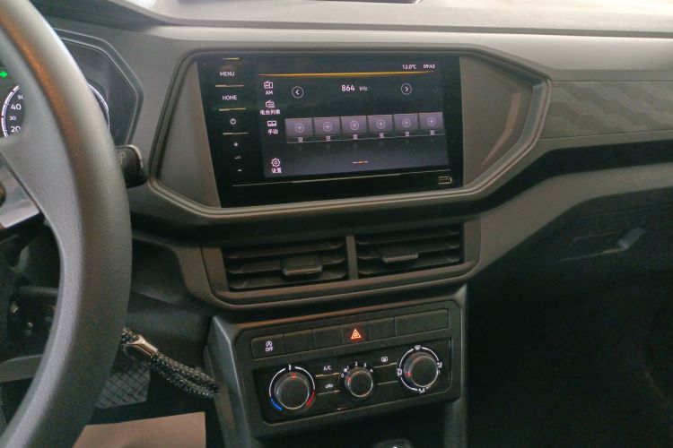 Volkswagen T-Cross 2021 car image #13